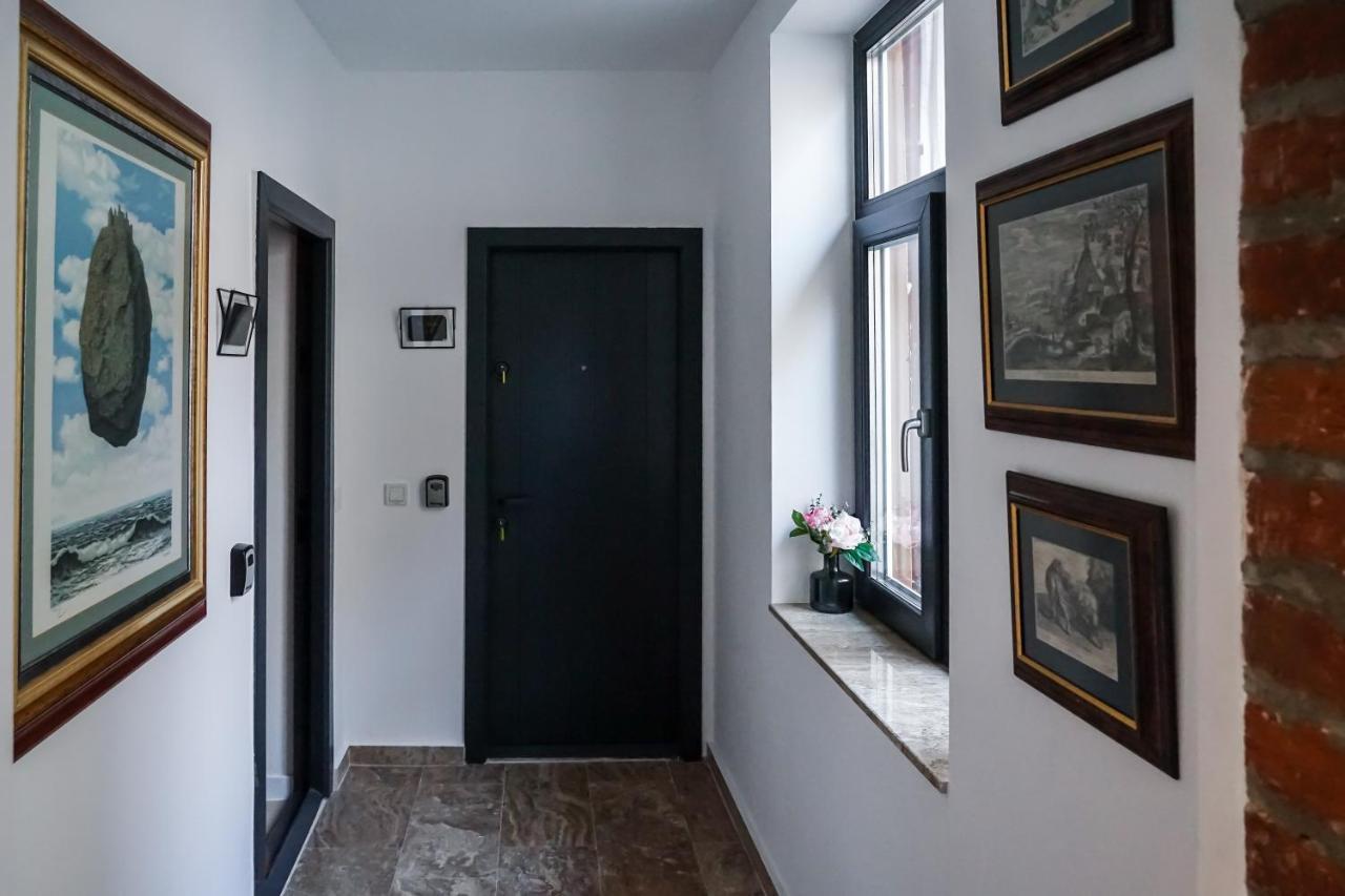 The Chic Retreat Apartment บูคาเรสต์ ภายนอก รูปภาพ